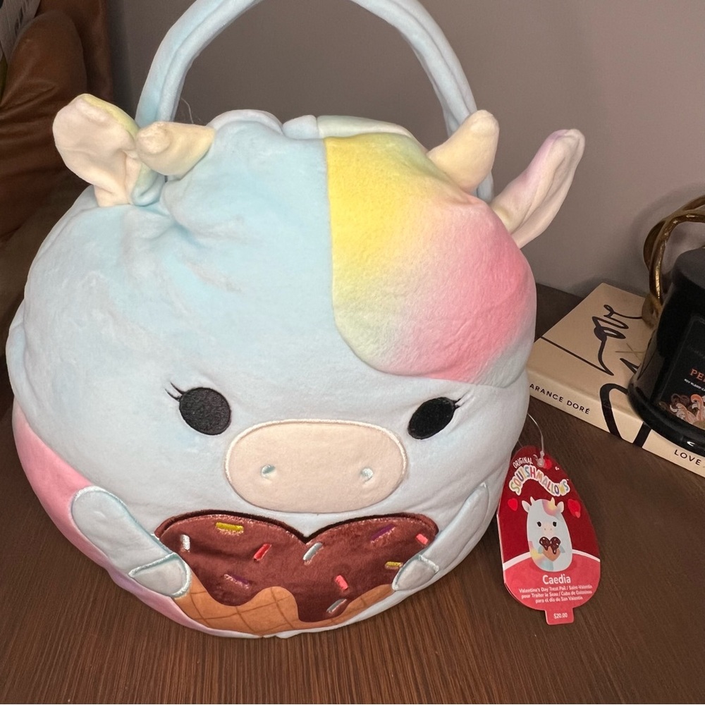 Squishmallows 2024 Valentine Squad 8" Caedia the Cow Heart Ice Cream Plush Doll
